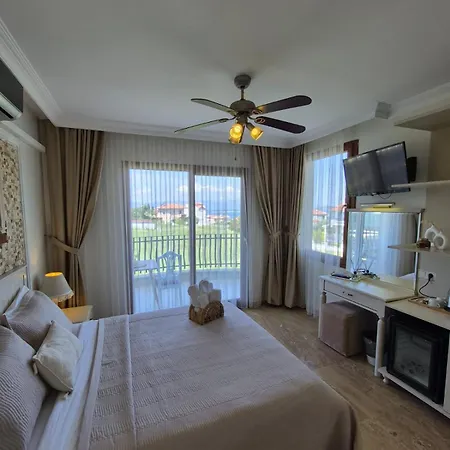 Cunda Paradise Hotel Ayvalı